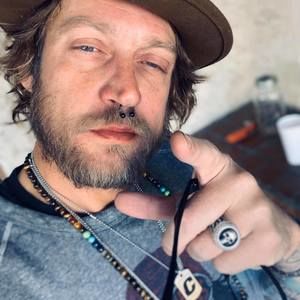 Meet your Posher, Jake